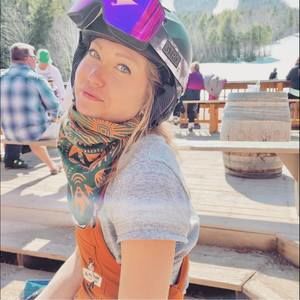 Meet your Posher, Molli